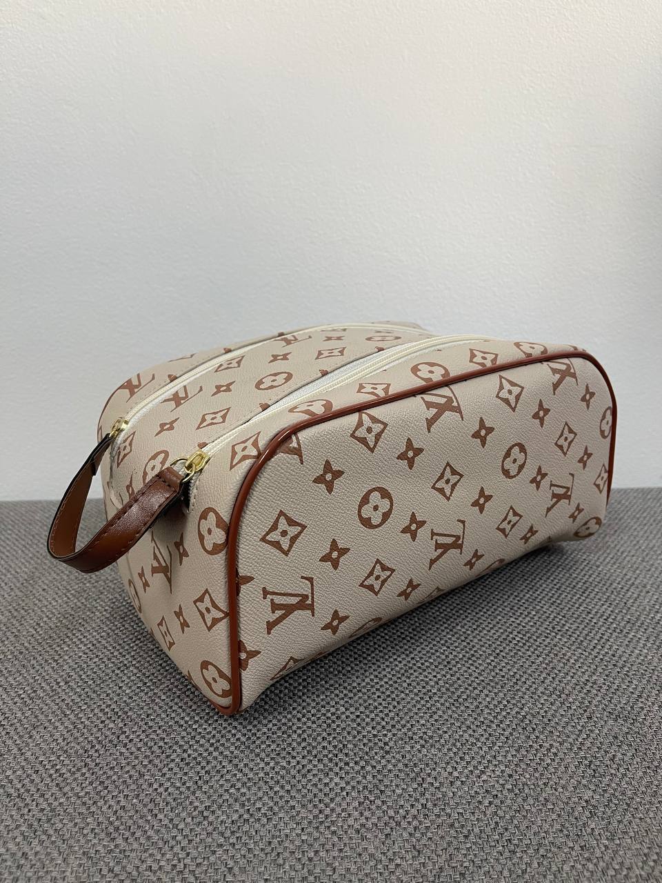 BOLSA NECESSARIE LV (PRONTA ENTREGA)